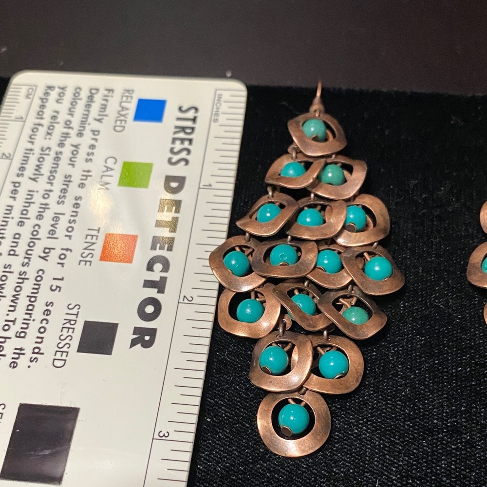 Elegant vintage Turquoise and metal Chandelier Earrings - Picture 4 of 16